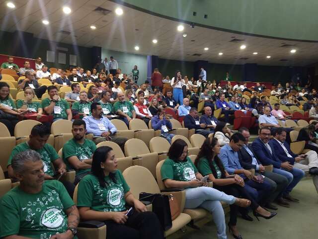 Com 10 mil acidentes de trabalho em MS, evento sobre seguran&ccedil;a lota 