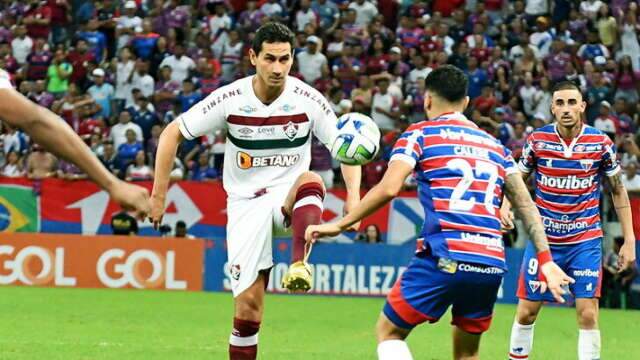 Fortaleza vence Fluminense em jogo eletrizante e assume a lideran&ccedil;a provis&oacute;ria