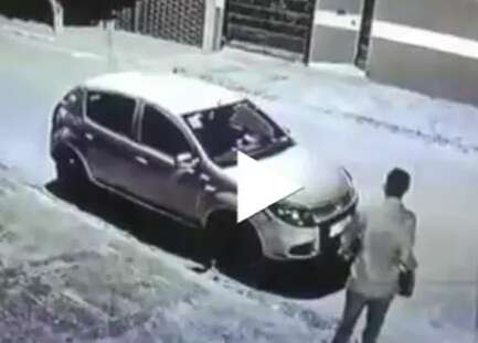 C&acirc;mera flagra homem colocando fogo no carro da ex-companheira