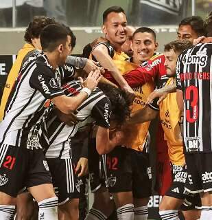 Com pênalti perdido, Atlético-MG vence time peruano na Libertadores