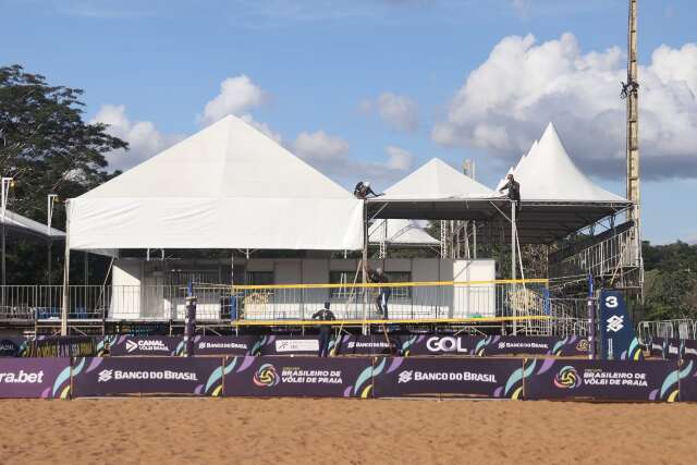 Mesmo com suspens&atilde;o da CBV, torneio de v&ocirc;lei de praia na Capital &eacute; mantido