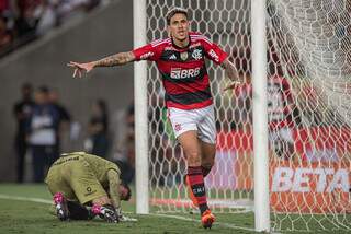 Atacante Pedro comemora gol no Maracanã (Foto: Divulgação)