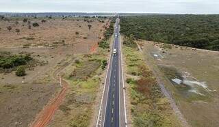 Trecho da BR-267, em MS, que se tornará parte do corredor bioceânico (Foto: Divulgação)