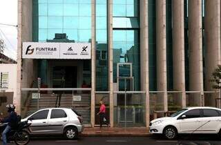 Capital encerra a semana com 1,3 mil vagas de trabalho dispon&iacute;veis