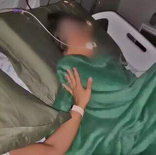 Menino que caiu do sexto andar &eacute; &ldquo;milagre&rdquo; que se recupera na Santa Casa