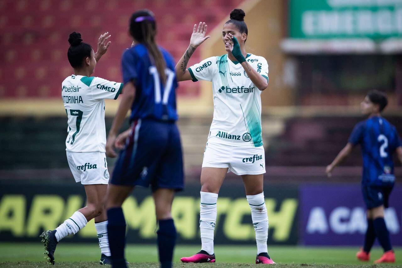 Palmeiras derrota Internacional fora de casa pelo Brasileiro Feminino
