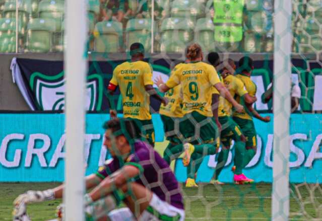 Nos acr&eacute;scimos, Cuiab&aacute; derrota Am&eacute;rica-MG de virada fora de casa