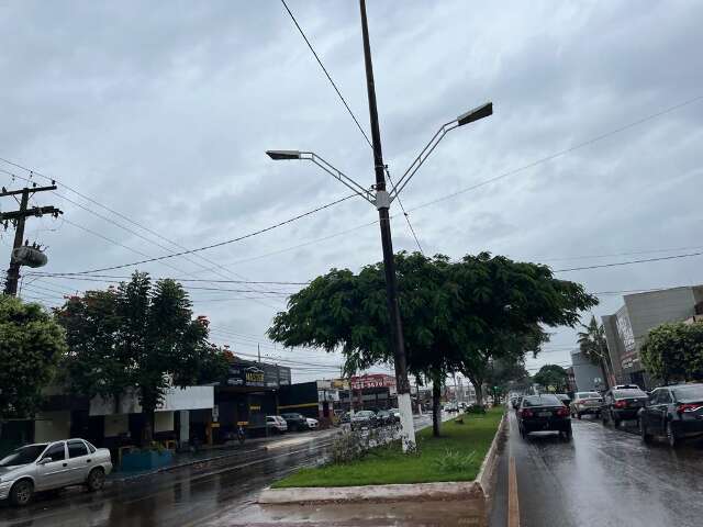 Nova frente fria chega com chuva fraca na regi&atilde;o sul de MS