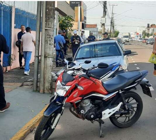 Guarda não perdoa e multa até em fila de desempregados