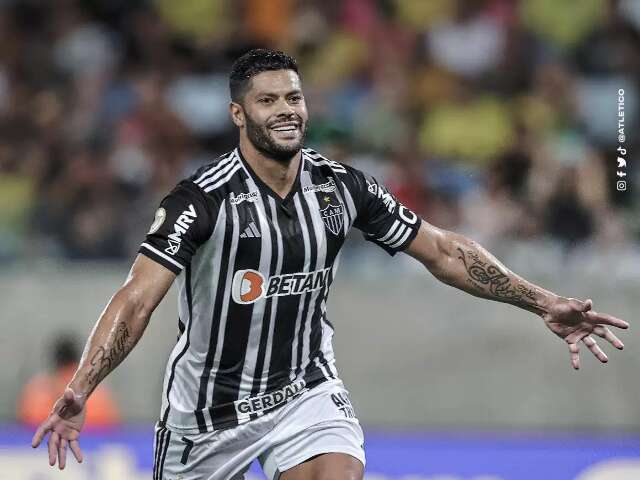 Com gol de Hulk, Atl&eacute;tico-MG goleia Cuiab&aacute; e volta a vencer na S&eacute;rie A