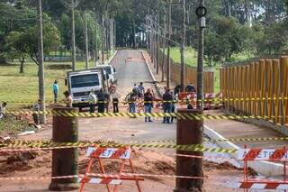 Rua Lino Villachá, que dá acesso ao Hospital São Julião (Foto: Henrique Kawaminami)