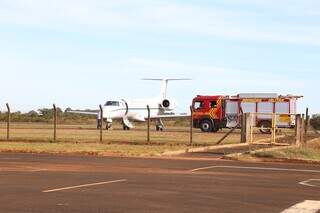 Avião presidencial &#39;estacionado&#39; no aeroporto de Chapadão do Sul (Foto: Norbertino Angeli/Jovemsulnews)