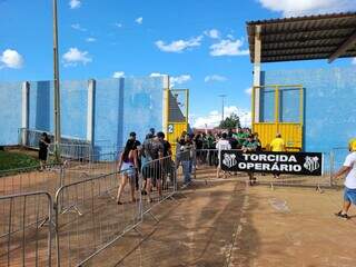 Operário jogará no Estádio Jacques da Luz, em Campo Grande (Foto: Gabriel de Matos)