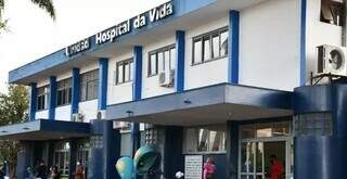Hospital da Vida, de Dourados, onde vítima foi internada. (Foto: Divulgação)