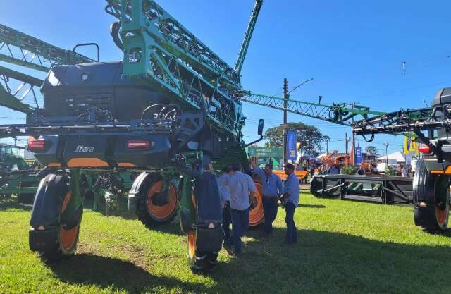 Com 80 expositores, Expoagro é vitrine de tecnologia do agronegócio