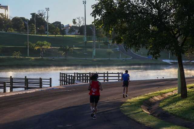 Parque das Na&ccedil;&otilde;es reabre mesmo com pane el&eacute;trica