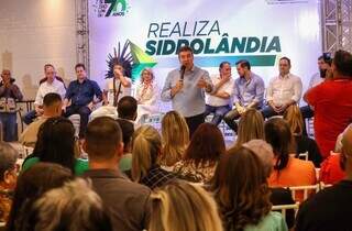 Governador participa de evento de lançamento do programa &#34;Realiza Sidrolândia&#34; (Foto: Álvaro Rezende/Governo de MS)