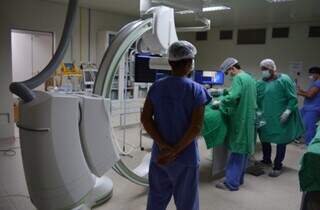 Aparelho de cateterismo no Hospital Regional de Mato Grosso do Sul (Foto: Divulgação/Hospital Regional de MS)