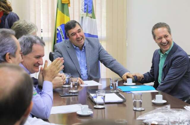 Governador anuncia investimento de R$ 1 bilh&atilde;o para amplia&ccedil;&atilde;o de abate de su&iacute;nos