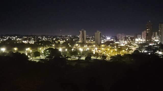 Parque das Na&ccedil;&otilde;es volta a funcionar at&eacute; 21h ap&oacute;s pane