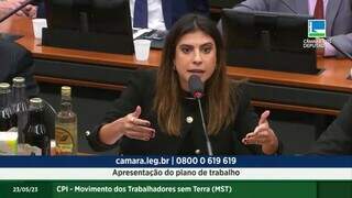 Camila Jara (PT) em seu discurso na CPI (Imagem: Reprodução)