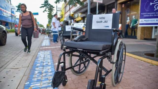 Voc&ecirc; j&aacute; flagrou vaga de estacionamento para PcD ocupada por quem n&atilde;o precisa?	