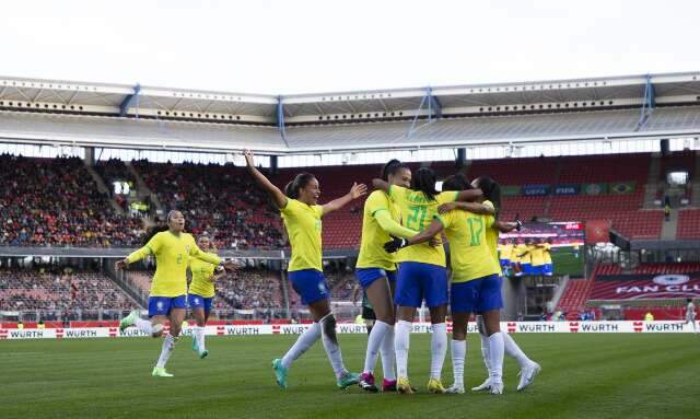 Brasil pega Chile em &uacute;ltimo amistoso antes da Copa Feminina de Futebol