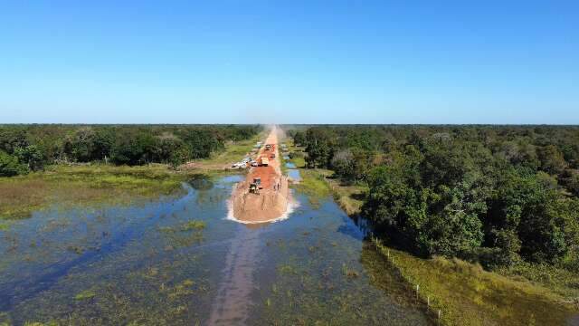 Com alerta de instituto, obra de estrada no Pantanal &eacute; suspensa 