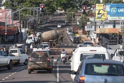 Ponte da Avenida Fernando Corr&ecirc;a &eacute; liberada parcialmente, mas obras seguem