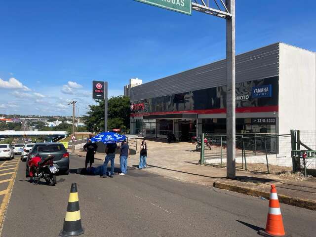 Motociclista fica 1 hora esperando socorro ap&oacute;s acidente na Cear&aacute;