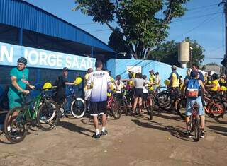 O ponto de chegada era a Escola Municipal Nagen Jorge Saad (Foto: Mylena Fraiha)