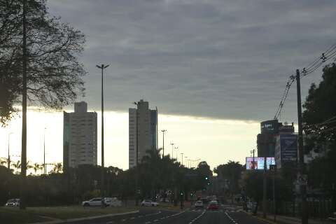 Domingo amanhece garoando e previsão é de mais um dia chuvoso em MS - Meio  Ambiente - Campo Grande News