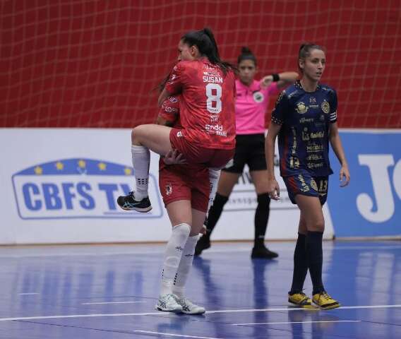 Ta&ccedil;a Brasil de Clubes de futsal feminino tem final neste domingo 