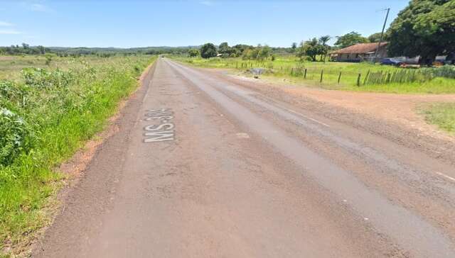 Motorista de carro atropela, mata mulher na MS-384 e foge sem prestar socorro