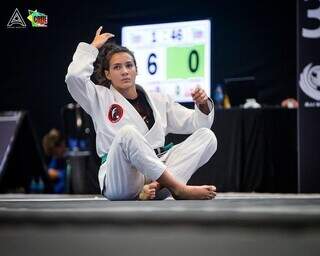 Lutadora de jiu-jitsu Lorrayne Souza Paulino de Queiroz, de 16 anos (Foto: Acervo Pessoal)