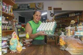 Além dos ovos, loja vende uma variedade de produtos e segue aumentando. (Foto: Paulo Francis)