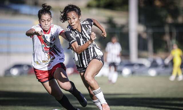 Atl&eacute;tico-MG vence e deixa zona do rebaixamento do Brasileiro Feminino