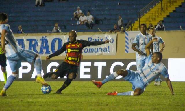 De virada, Sport vence Londrina e encosta no G4 da S&eacute;rie B