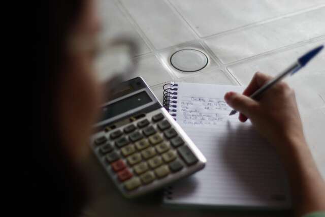 Em MS, homens recebem R$ 1.007 a mais que mulheres; Estado &eacute; 2&deg; pior no Brasil