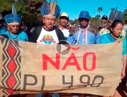 Indígenas de Aquidauana fazem manifestação contra marco temporal 