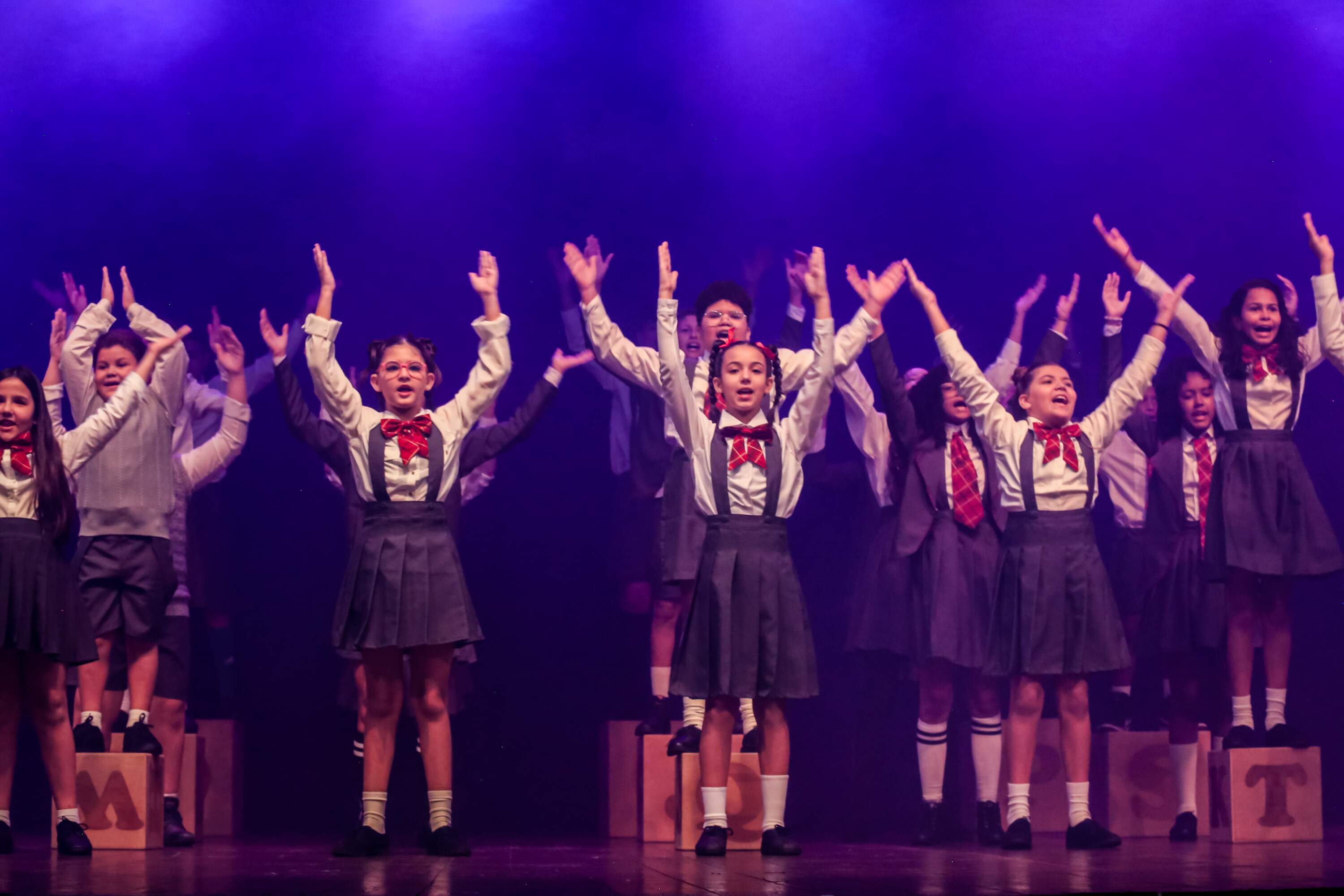 Inspirado na Broadway, 'Matilda O Musical' estreia no Glauce Rocha