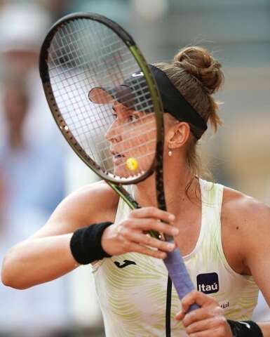 Brasileira Bia Haddad &eacute; eliminada na semifinal do Roland Garros