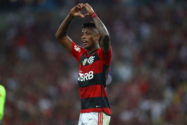 Flamengo domina o Gr&ecirc;mio e vence por 3 a 0 com direito a gol de Bruno Henrique