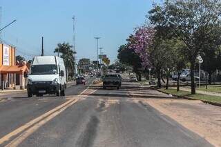 No meio da BR-262, cidade faz &ldquo;cruzada&rdquo; contra caminh&atilde;o com mais de 10 toneladas