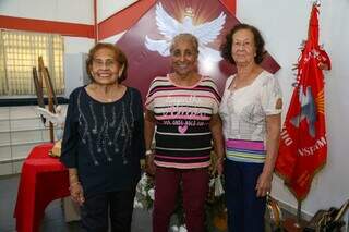 Alcinda, Zenaide e Acelina começaram tradição em Campo Grande. (Foto: Alex Machado)