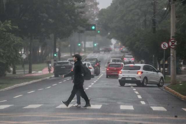 Queda de temperatura j&aacute; era esperada, mas frio mesmo chega amanh&atilde; com 8&ordm;C