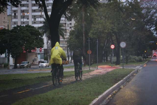 Frente fria avan&ccedil;a e provoca sensa&ccedil;&atilde;o de -1&ordm;C em MS