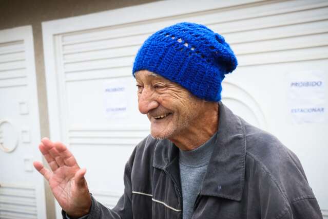 Ap&oacute;s 7 separa&ccedil;&otilde;es, Antonino busca bolo de &ldquo;casamenteiro&rdquo; para comemorar 83 anos