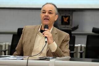 Presidente da Comissão Permanente de Mobilidade Urbana, vereador André Luís Soares, o “Prof. André”, na Câmara Municipal de Campo Grande. (Foto: Divulgação/CMCG)