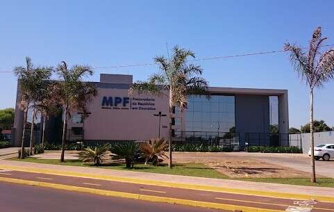 PF, MPF e MPT investigam empresa que vetava ind&iacute;genas em an&uacute;ncio de vaga